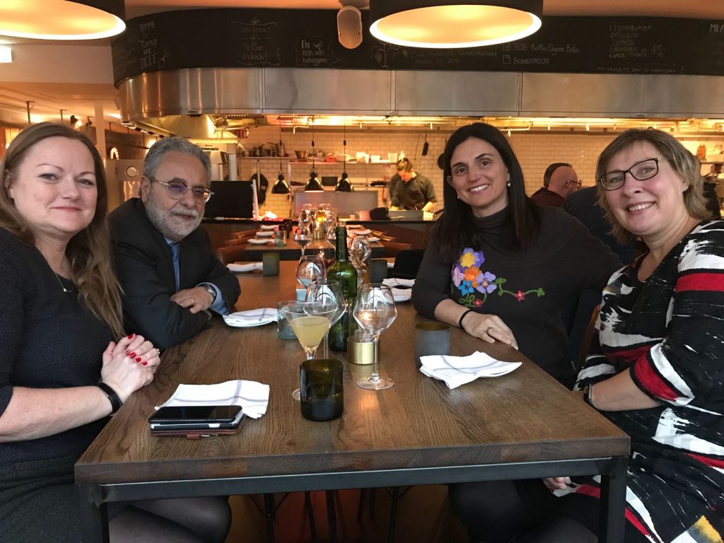whatsapp-image-2018-04-10-at-07-29-25